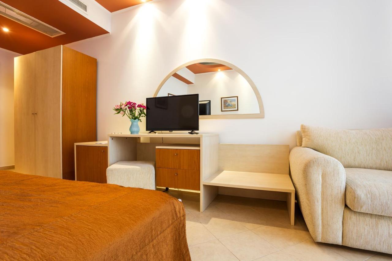 Family Hotel Gold Pearl (Adults Only) Sunny Beach Ngoại thất bức ảnh