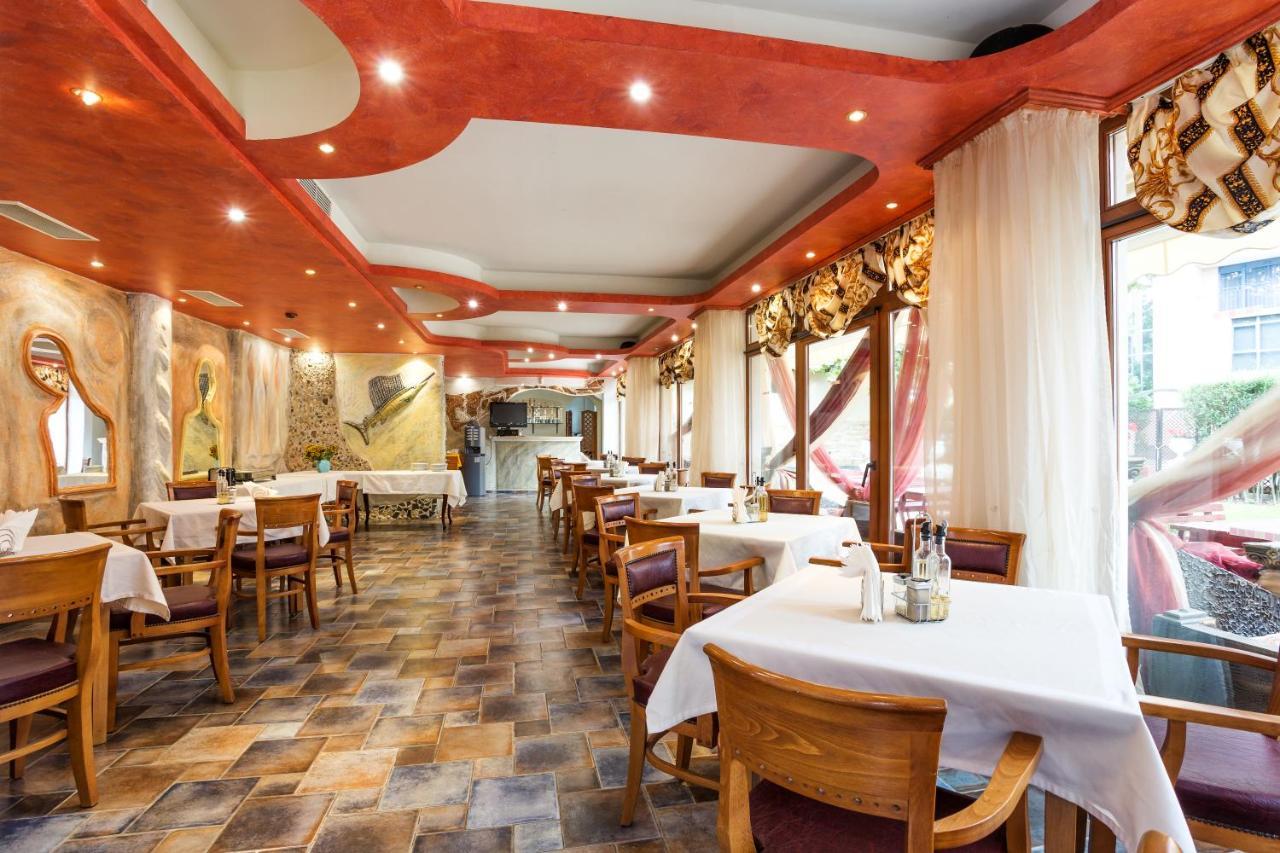 Family Hotel Gold Pearl (Adults Only) Sunny Beach Ngoại thất bức ảnh