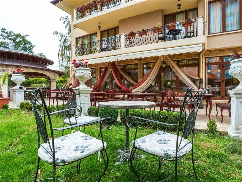 Family Hotel Gold Pearl (Adults Only) Sunny Beach Ngoại thất bức ảnh