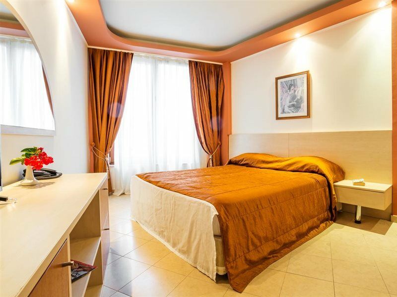 Family Hotel Gold Pearl (Adults Only) Sunny Beach Ngoại thất bức ảnh